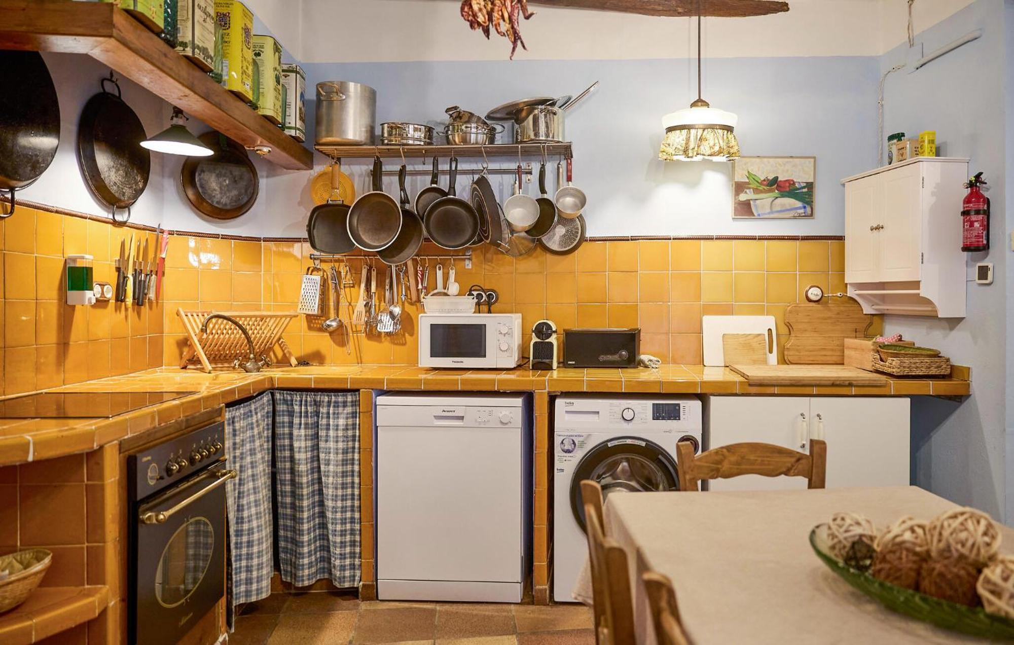 Pet Friendly Home In Vilosell With Kitchen El Vilosell Εξωτερικό φωτογραφία